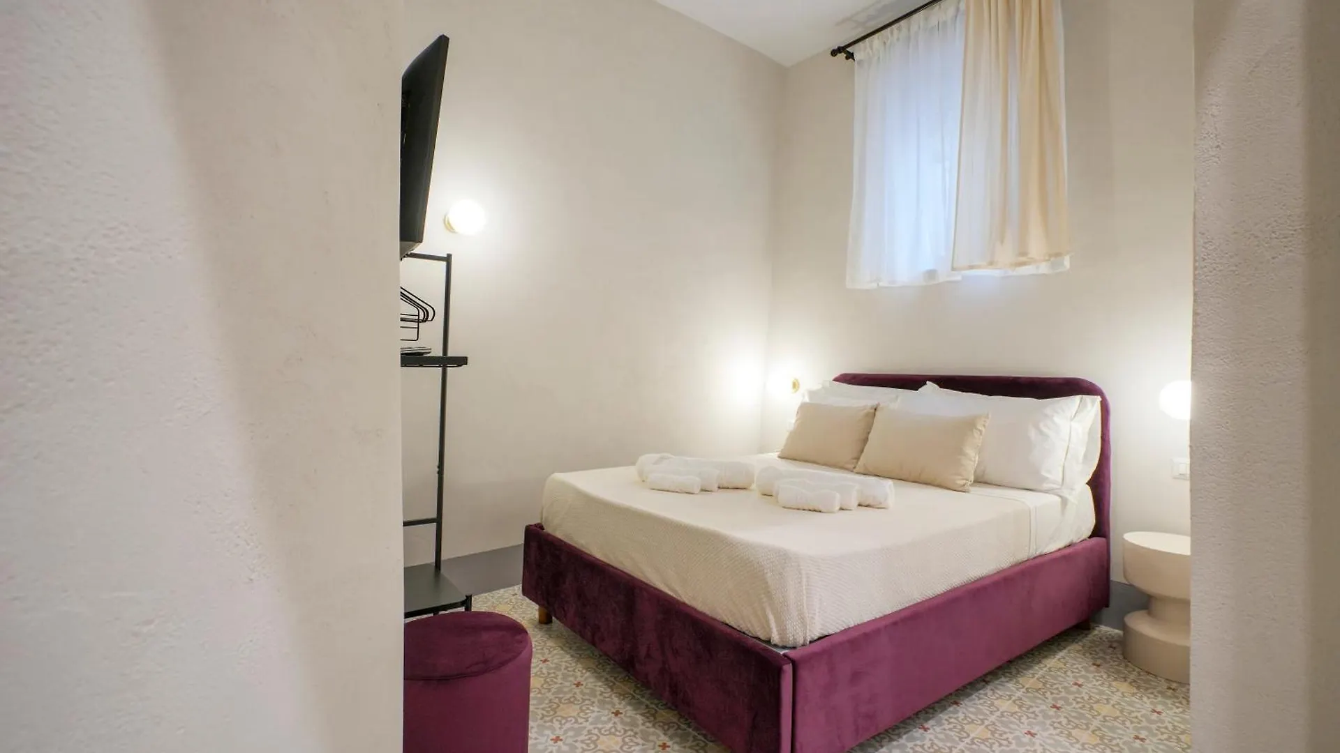 Mimi'S Rooms - Charming Old Town Бари