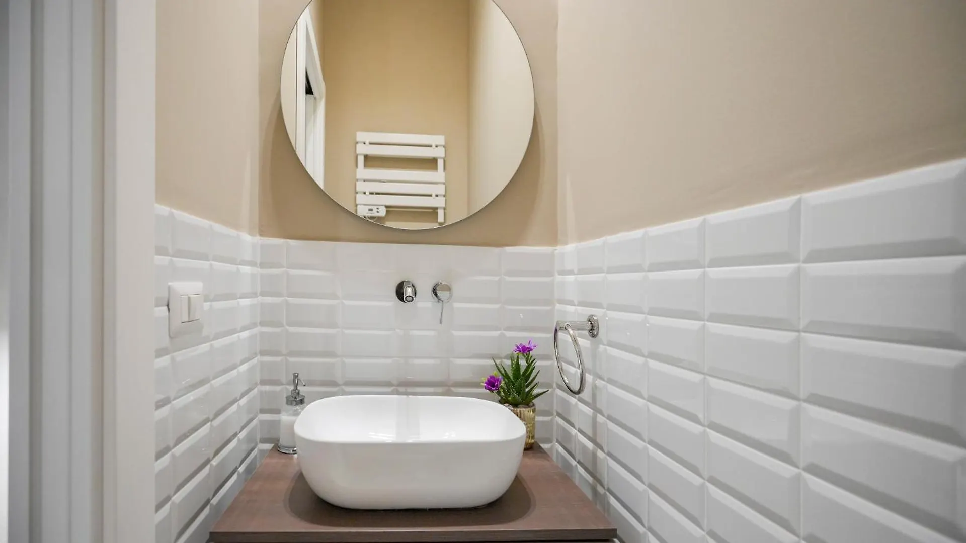 Mimi'S Rooms - Charming Old Town Бари